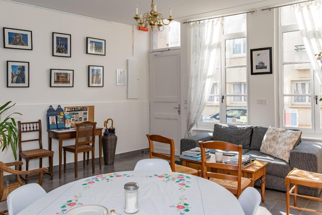 Chambre D'Hotes Les Cles Des Places アラス エクステリア 写真